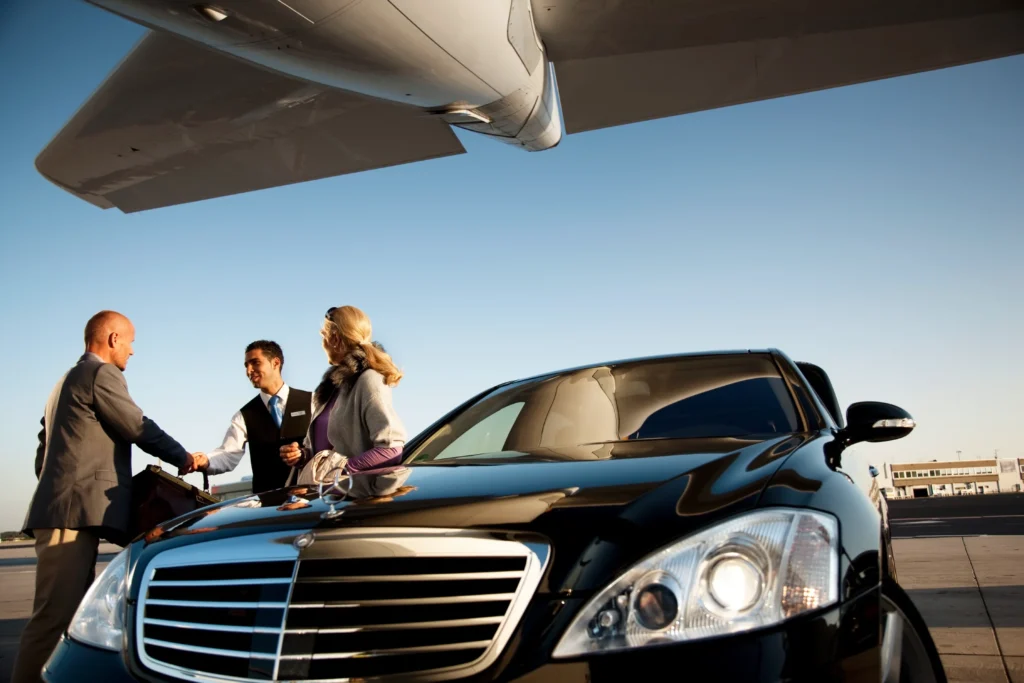 How to Avoid Common Mistakes When Booking an Airport Limo? 1 Airport Limo