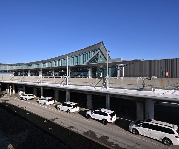 Buffalo Niagara Airport Limo Service