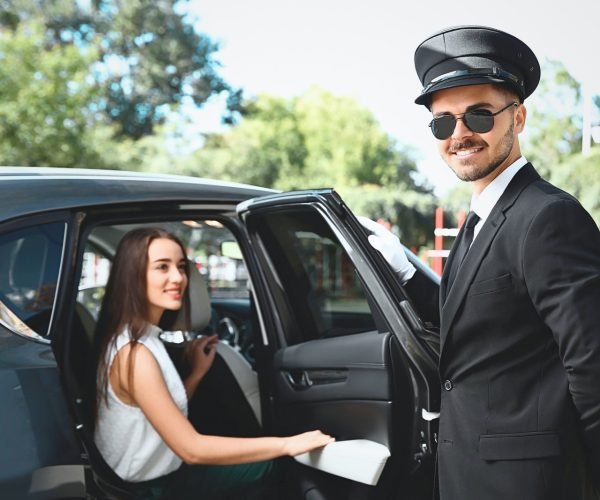 Chauffeurs Limo Service