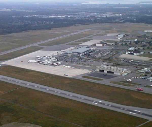 Ottawa International Airport Limo Service