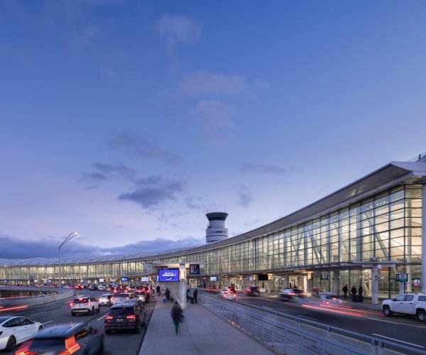 Ottawa International Airport Limo Service